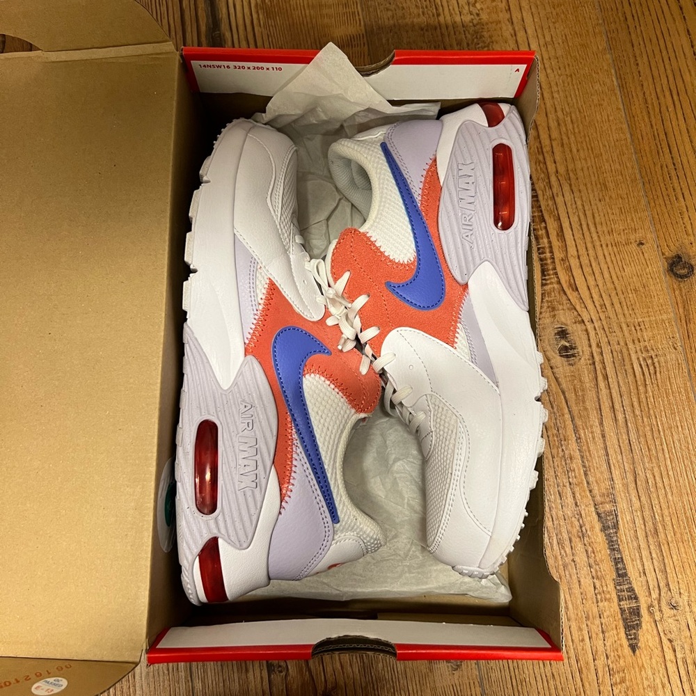 Air max excee